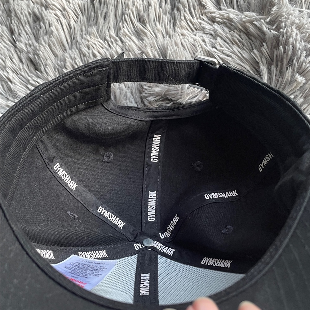 Gymshark NWOT Black ‘The Legacy Cap’ - Picture 7 of 9